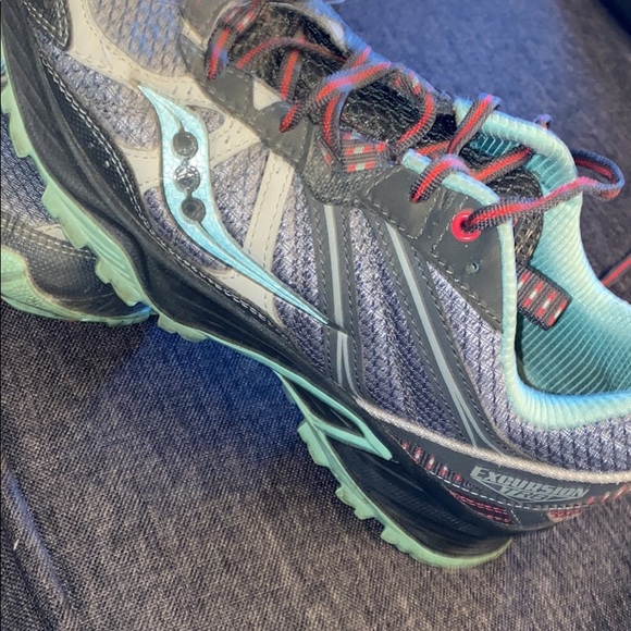 Saucony TR8 size 8 women’s - Picture 2 of 2